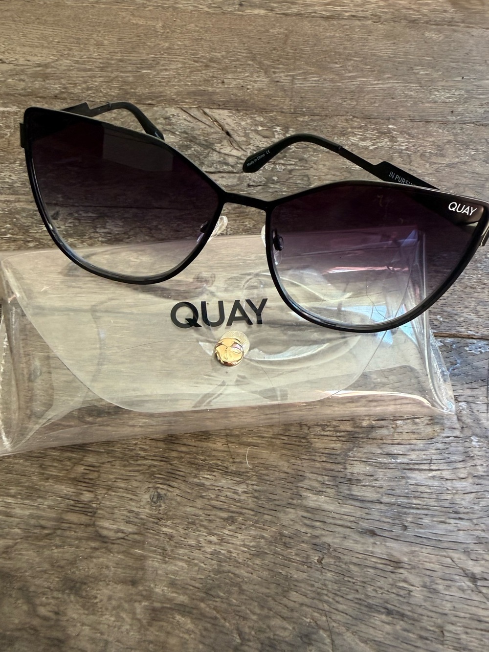 Quay Australia “In Pursuit” Black Cat-Eye Sunglasses with Gradient Lenses